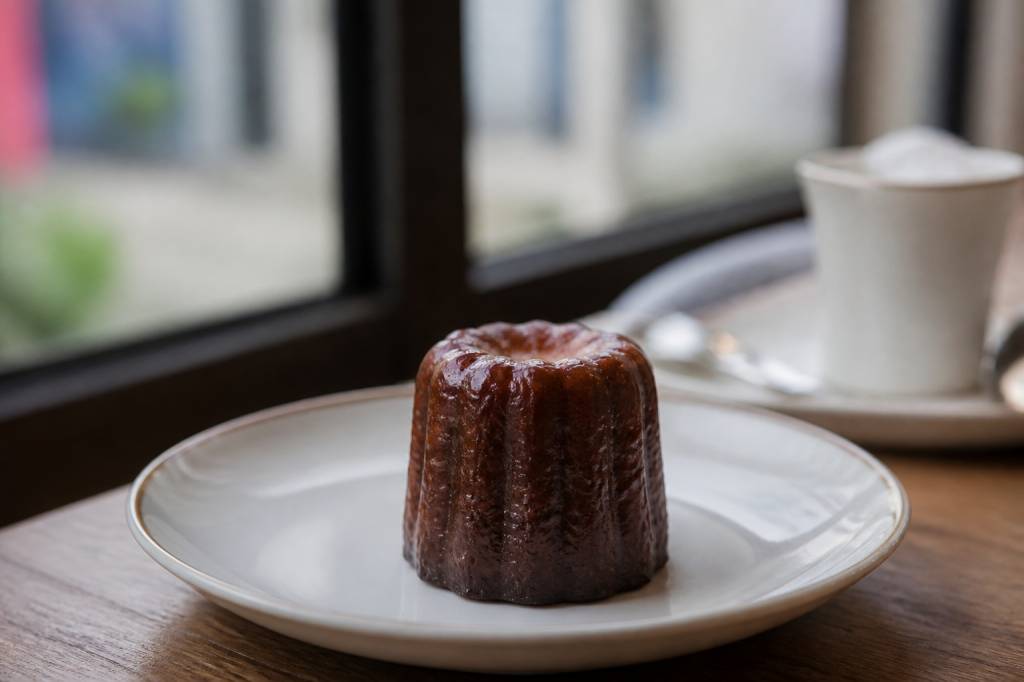 Spécialité bordeaux pâtisserie : les douceurs locales à goûter absolument